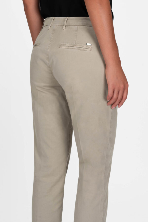 Sartoria Tramarossa PANTALONE ADELE SLIM IN COTONE BEIGE Sconto