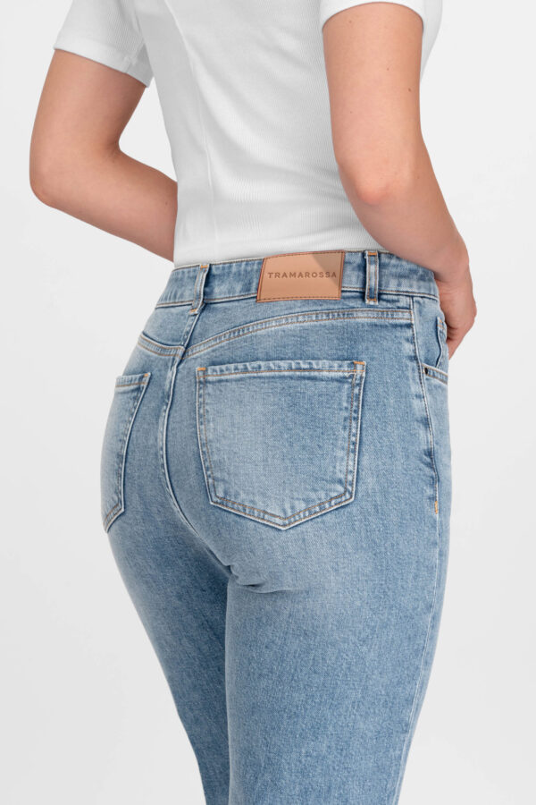 Sartoria Tramarossa JEANS MONICA MUM IN DENIM BLU CHIARO Negozio
