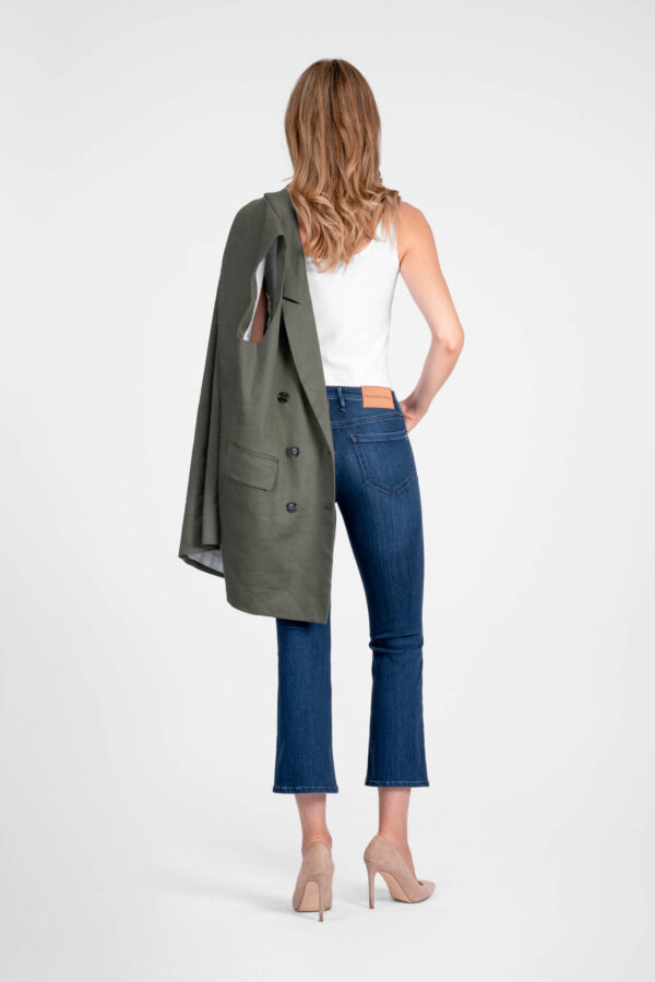 Sartoria Tramarossa JEANS BIANCA FLARE CUT FLARE IN DENIM STRETCH BLU MEDIO Acquista Ora