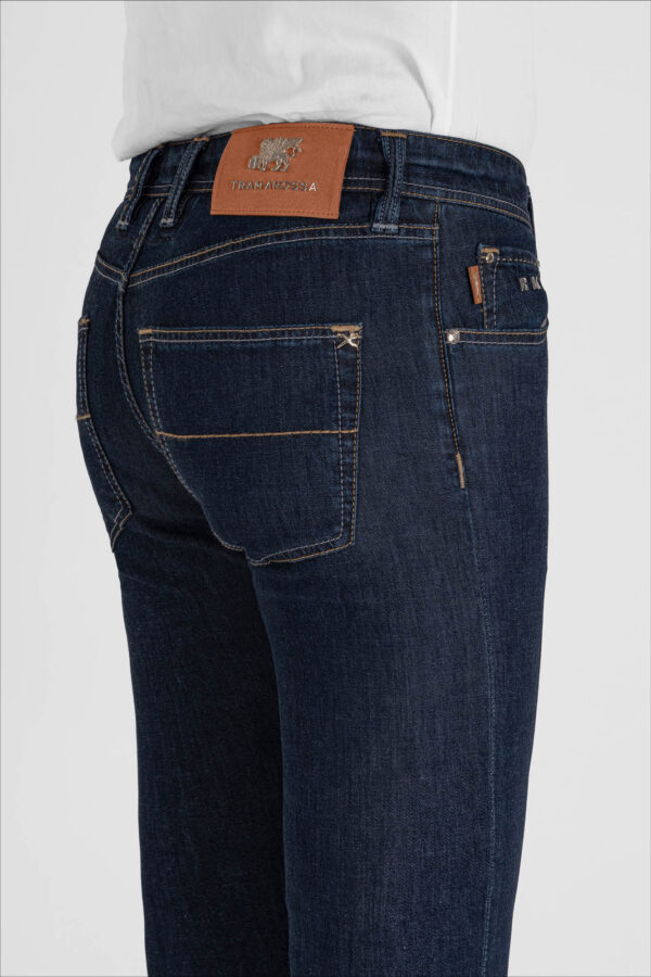 Sartoria Tramarossa JEANS LEONARDO ZIP REGULAR IN DENIM SETA BLU MEDIO Novità