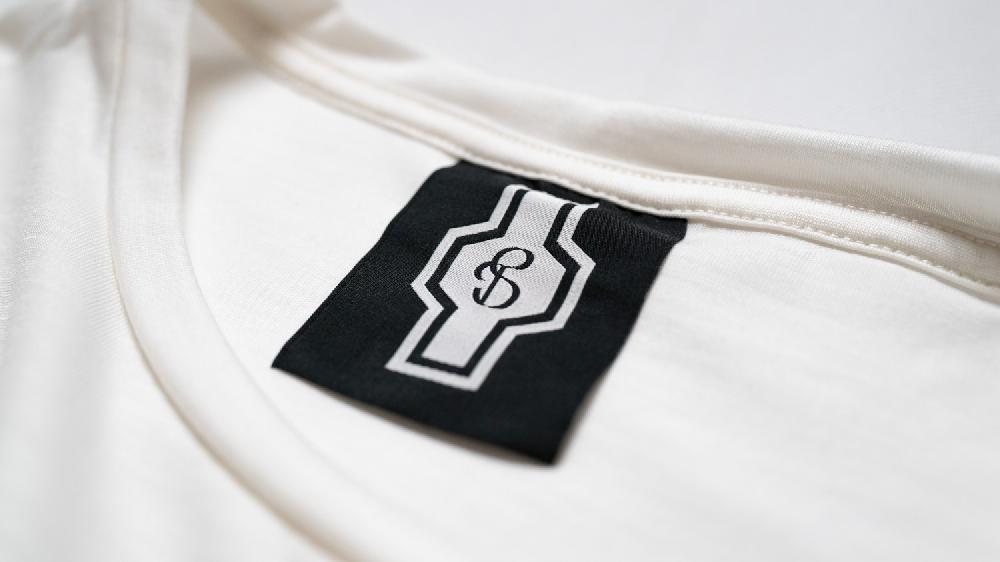Stories Milano T-SHIRT | ISSUE Soddisfazione Garantita