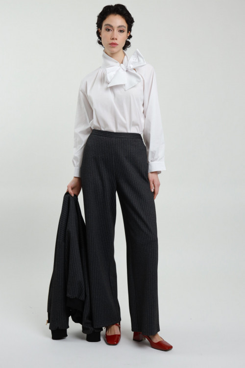 Susy Mix Pantalone Dritto Gessato Fino al 50% di sconto