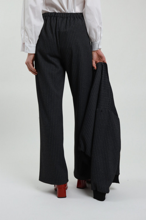Susy Mix Pantalone Dritto Gessato Fino al 50% di sconto