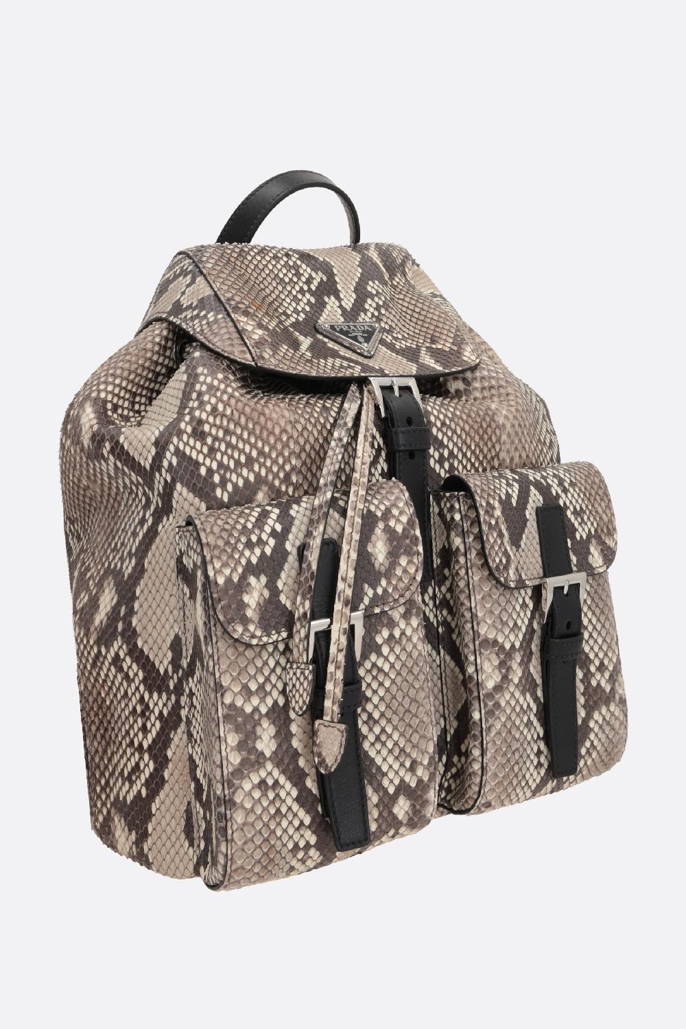 PRADA zaino small in pitone Offerta esclusiva