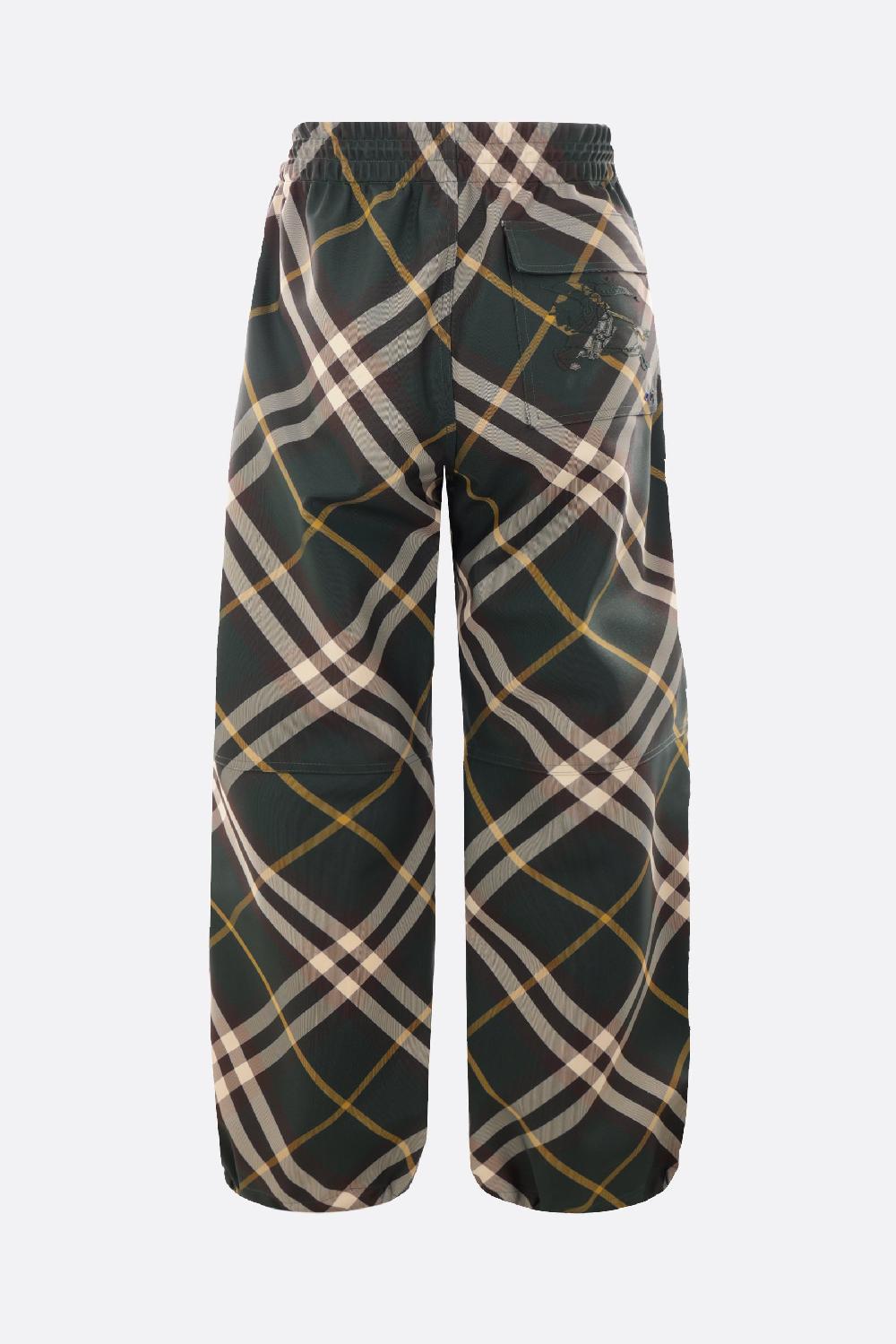 BURBERRY pantalone in twill Check Latest fashion