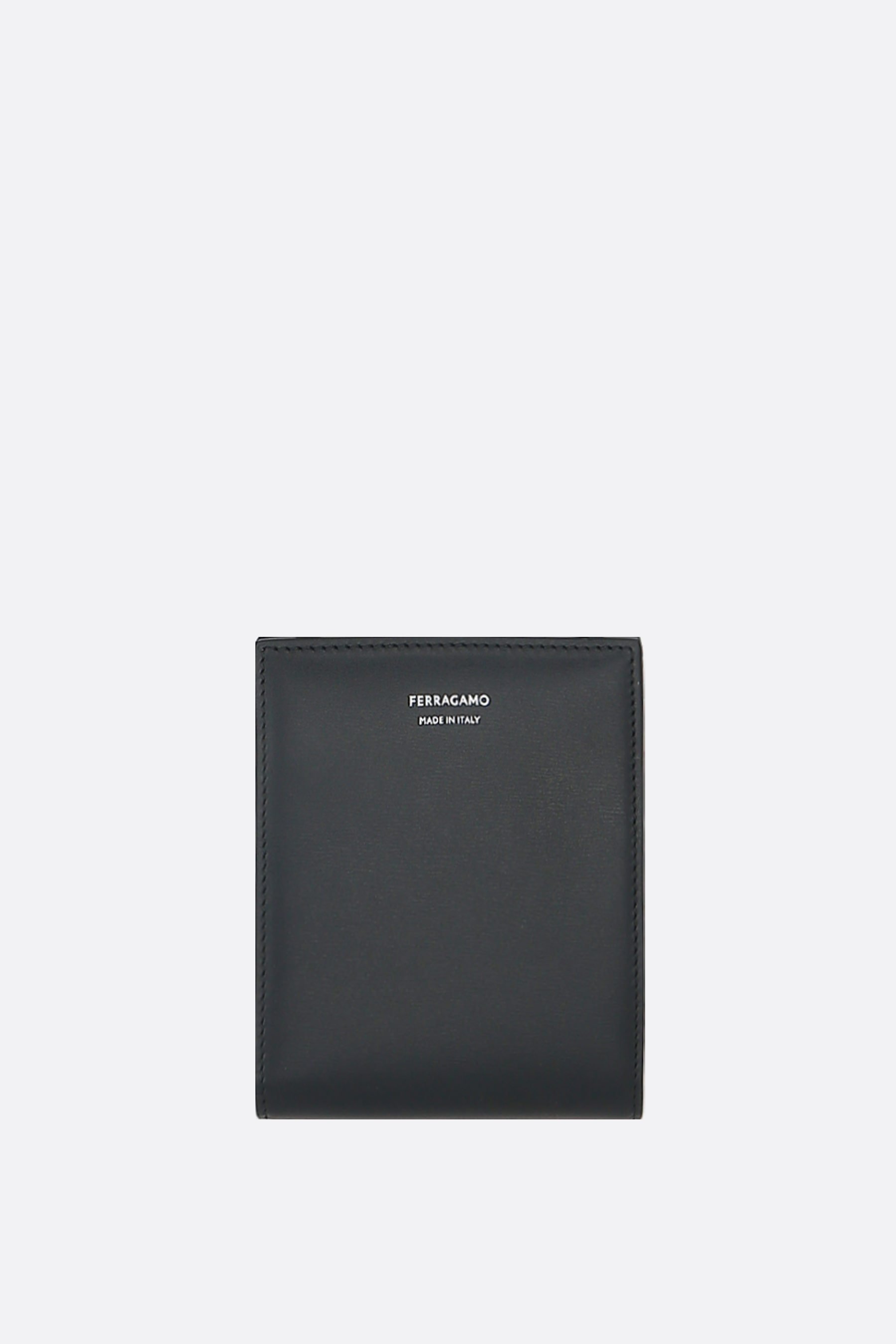 FERRAGAMO porta carte a libro in pelle liscia con tracolla Ritorno libero
