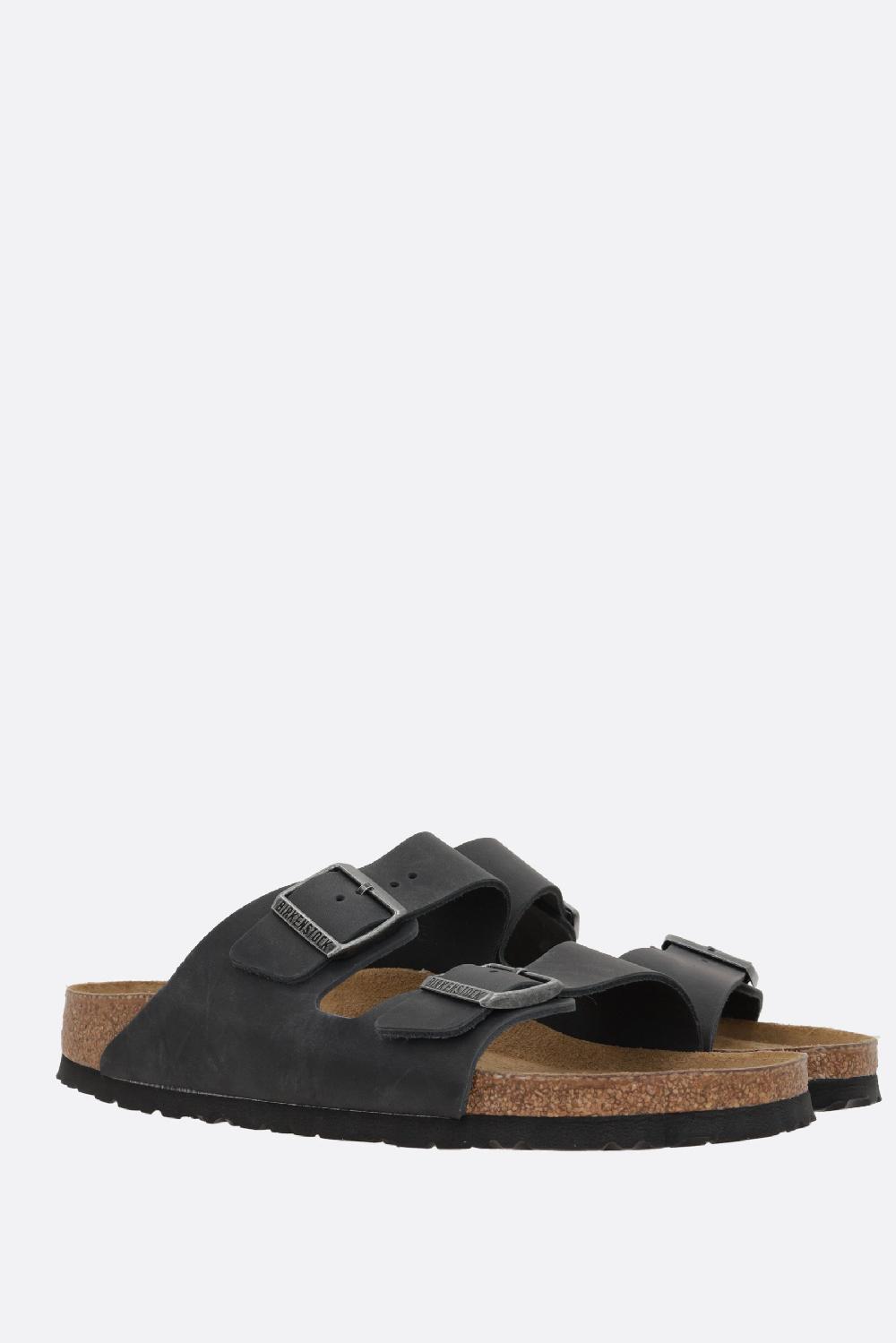 BIRKENSTOCK sandalo flat Arizona BS in pelle oliata (Narrow Fit) Negozi Online