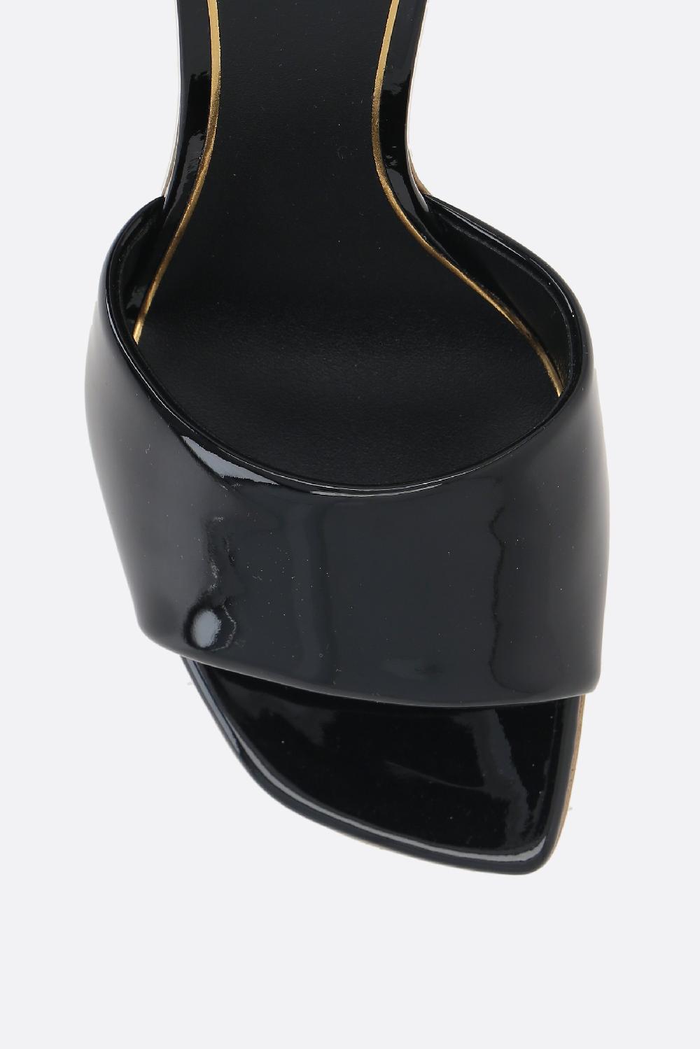 VALENTINO GARAVANI sandalo slide Hyper One Stud in vernice Hotsell