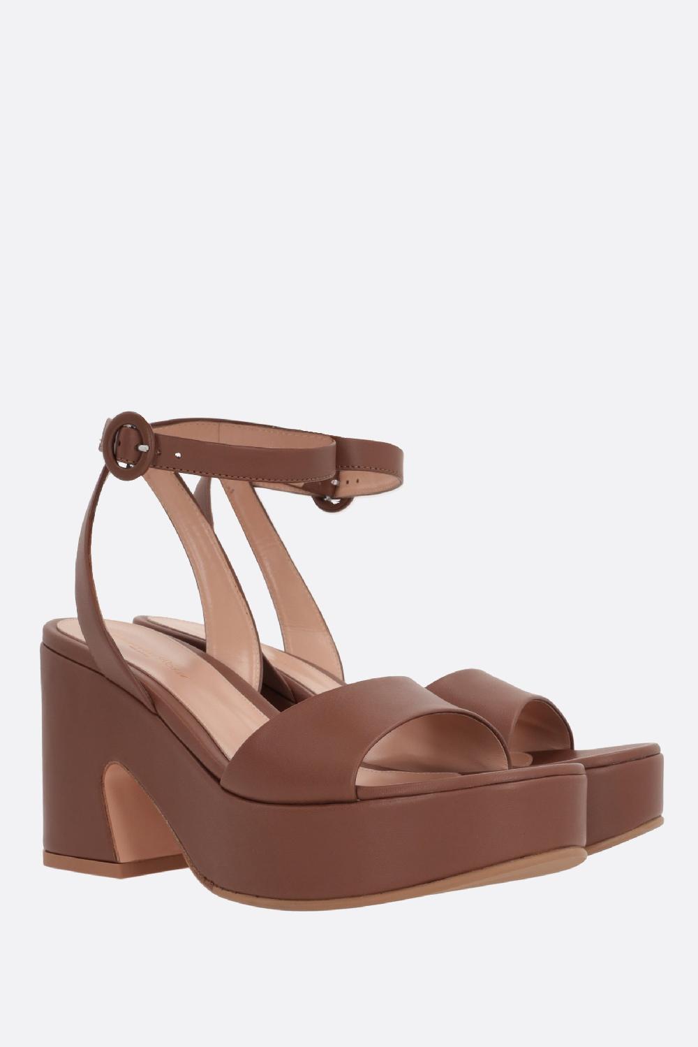 GIANVITO ROSSI sandalo platform Alma in nappa Offerte