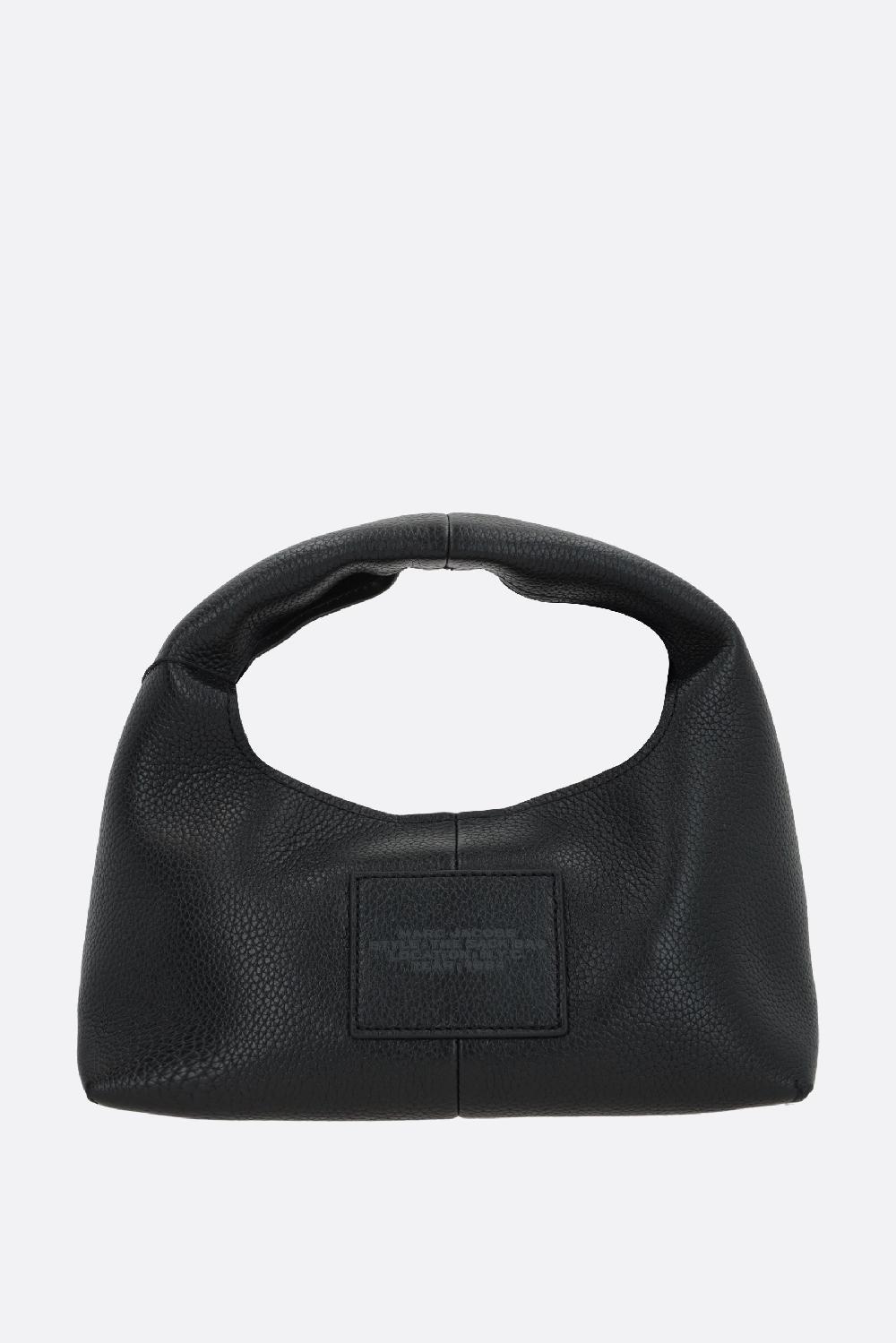 MARC JACOBS borsa a mano The Mini Sack in pelle martellata Offerta esclusiva
