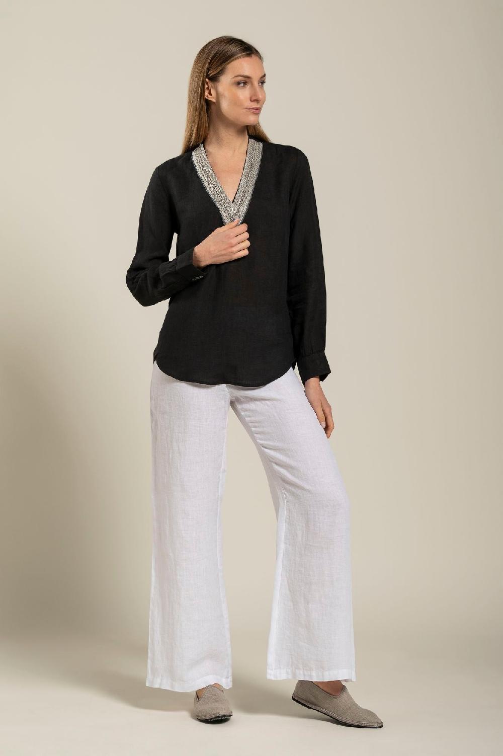 120% Lino Long Sleeve Blouse With V-Neck and Sequin Detail Sconto