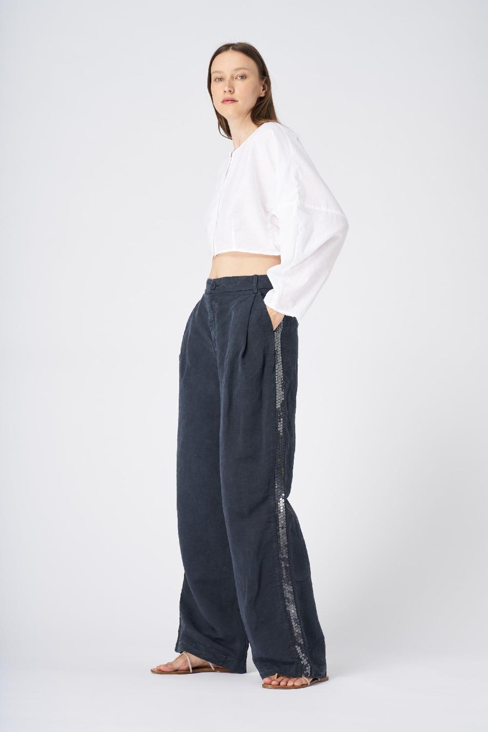 120% Lino Cropped Button-Down Linen Shirt Comprane uno, ottenene uno gratis