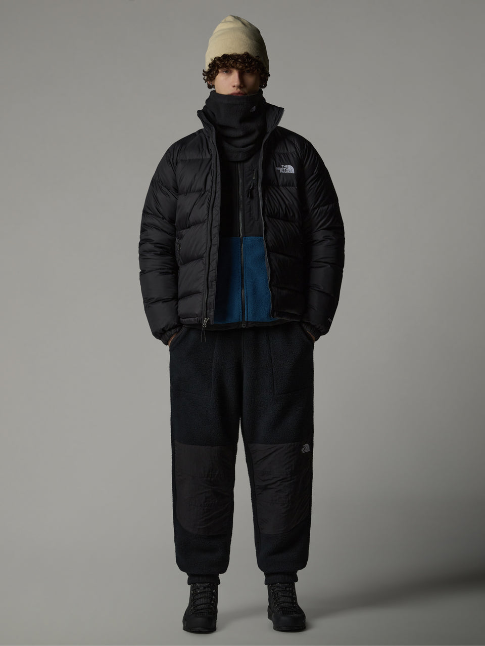 THE NORTH FACE Giacca con Imbottitura Riciclata Hydrenalite Nero 50% di sconto con spedizione gratuita