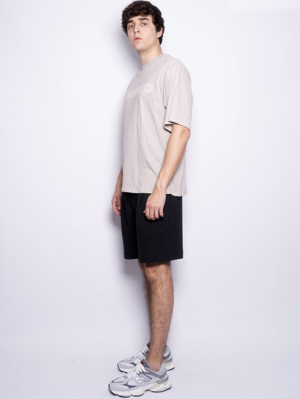 A PAPER KID Shorts in Felpa con Pince Nero Offerta Pasqua