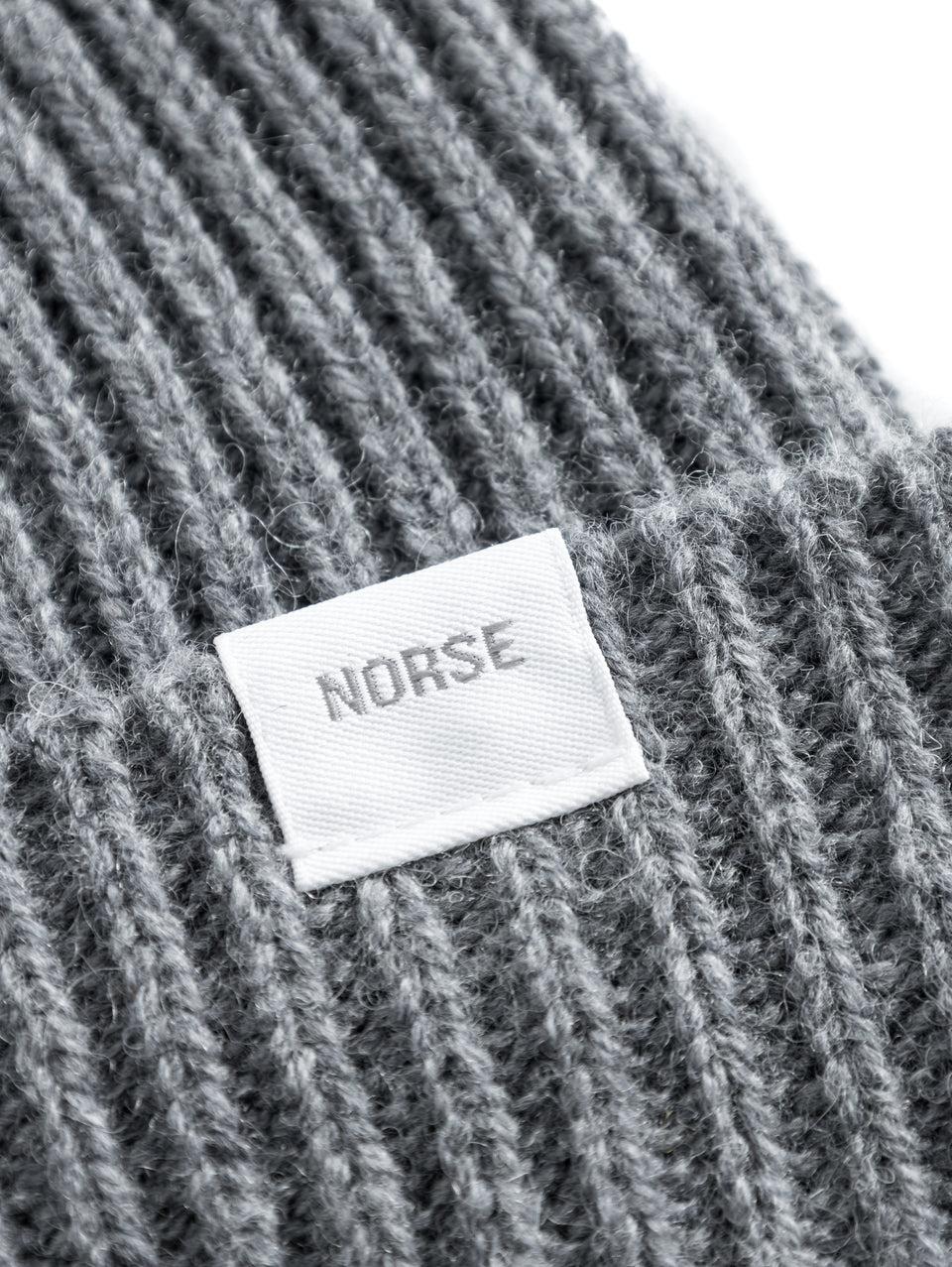 NORSE PROJECTS Berretto in Lana a Coste Grigio In Linea
