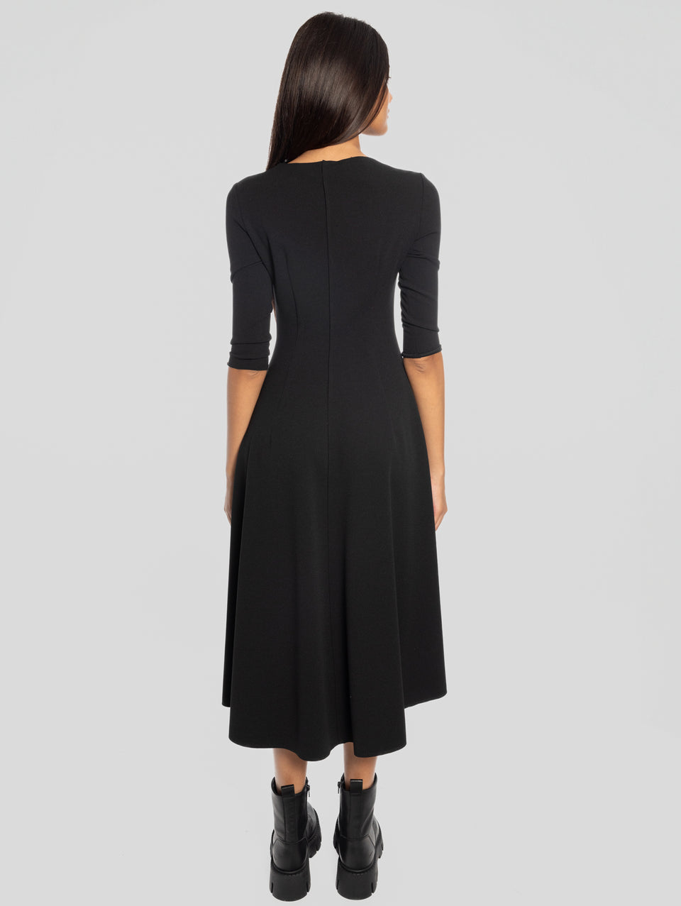 MAISON SECRÈTE Abito Midi con Gonna Svasata Nero Pezzi Unici