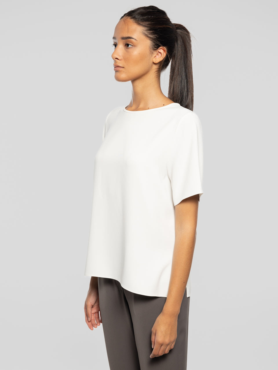 P.A.R.O.S.H. Blusa Girocollo con Maniche Corte Panna Sconto