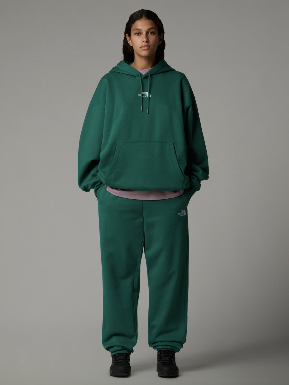 THE NORTH FACE Felpa con Cappuccio Oversize Verde Sostegno trimestrale