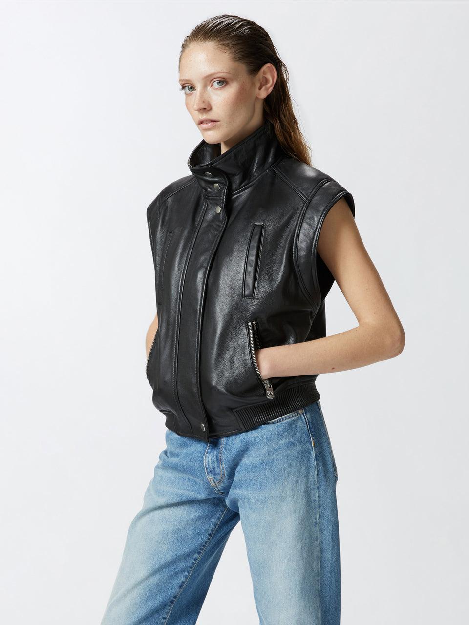PINKO Giacca Smanicata in Pelle Nero