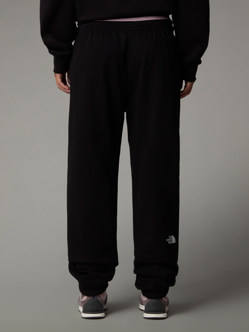 THE NORTH FACE Pantaloni Joggers Essential Nero Black Friday Prezzi