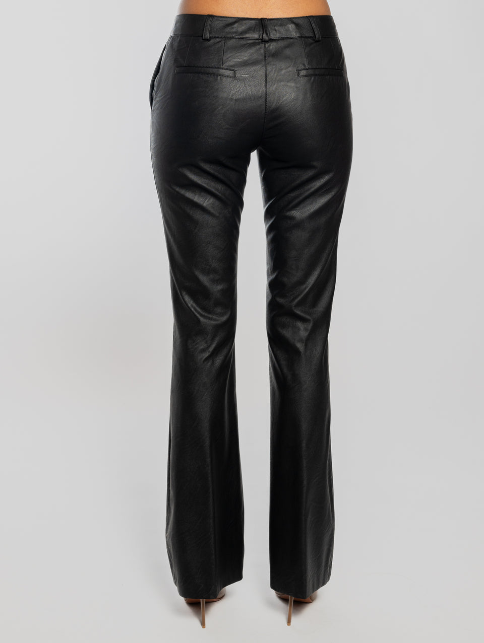 KILTIE Pantaloni a Zampa in Similpelle Nero Pezzi Unici