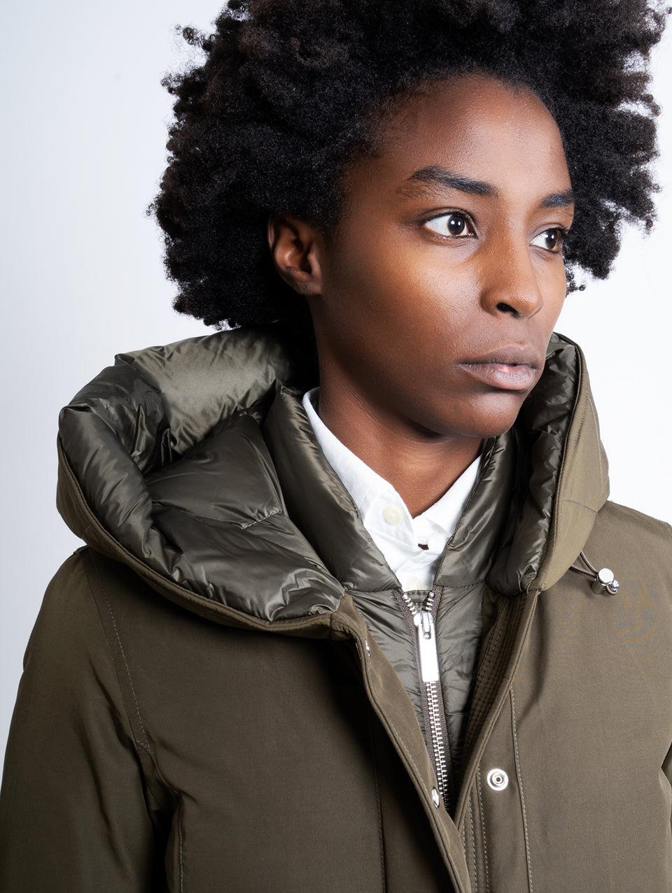 WOOLRICH Parka Weoka in Ottoman Verde Scuro Acquista Ora