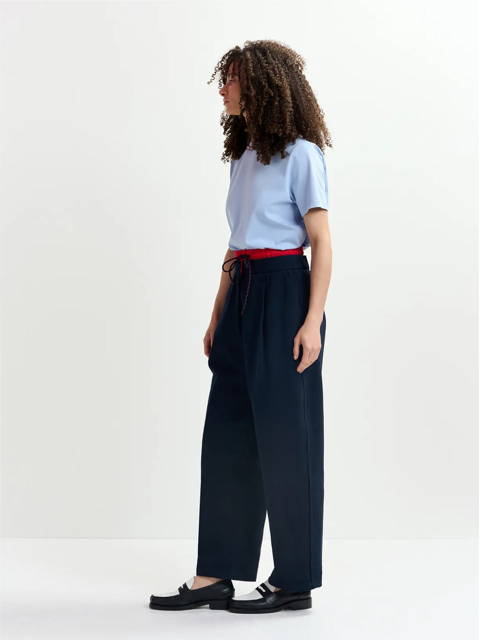 ESSENTIEL ANTWERP T-shirt con Ricami di Strass Blu Saldi