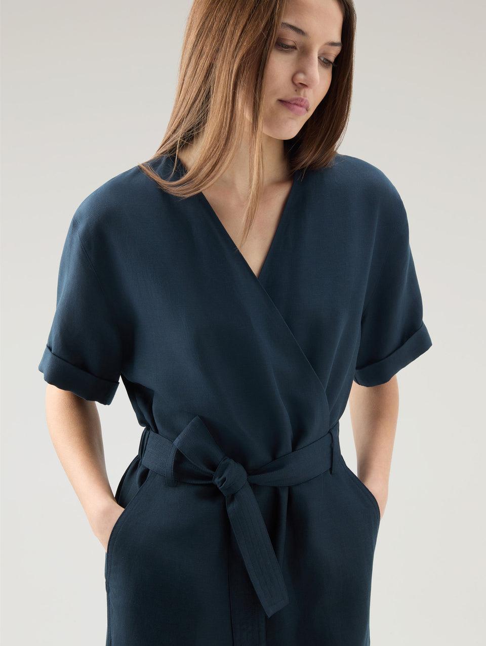 WOOLRICH Tuta in Lino con Scollo a V Blu Enormi risparmi