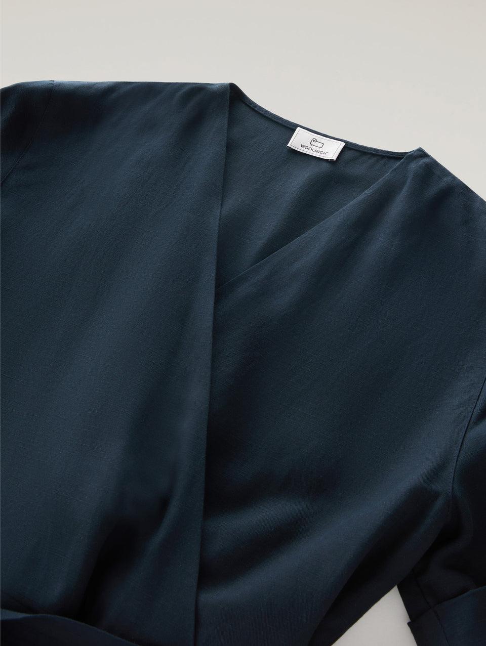 WOOLRICH Tuta in Lino con Scollo a V Blu Enormi risparmi