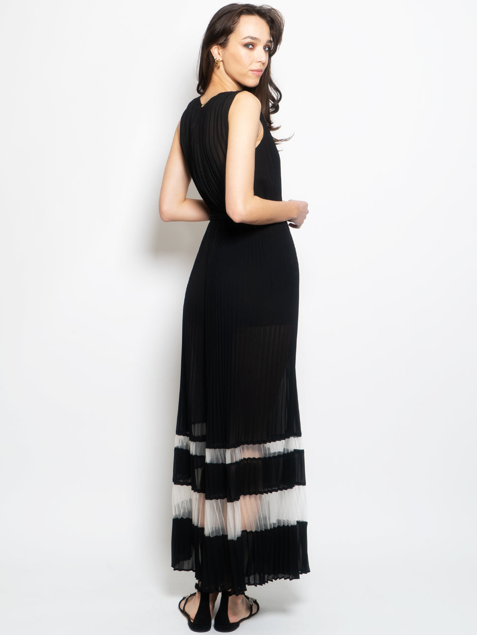 TWIN SET Tuta in Georgette Plissé Nero/Bianco Ritorno libero