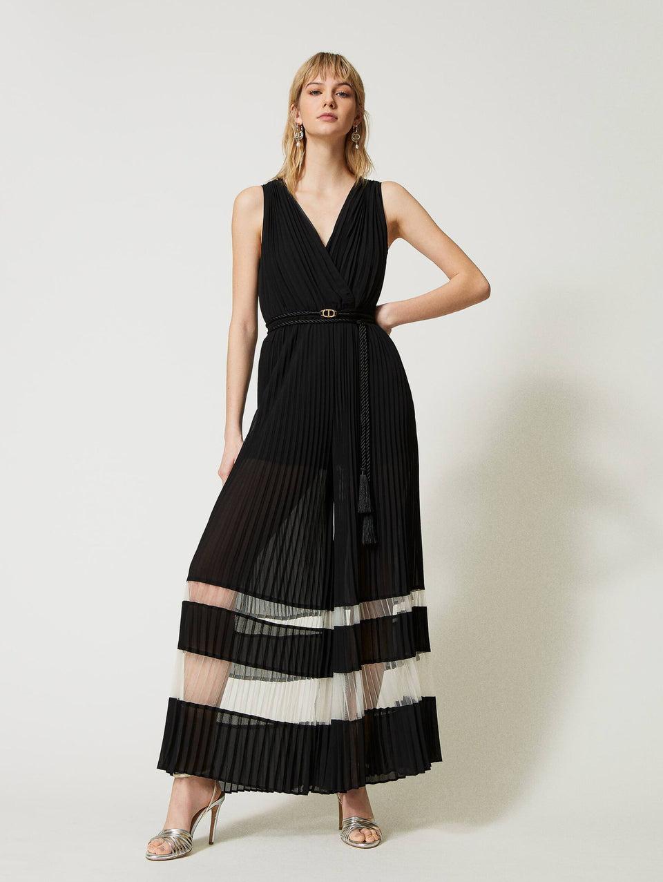 TWIN SET Tuta in Georgette Plissé Nero/Bianco Ritorno libero