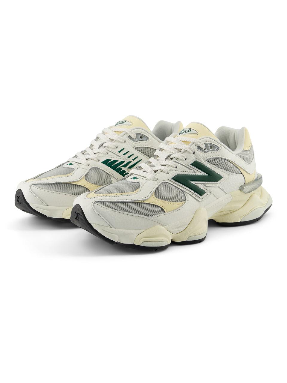 NEW BALANCE Sneakers da Donna Futuristica 9060 Bianco/Crema Flash Sale