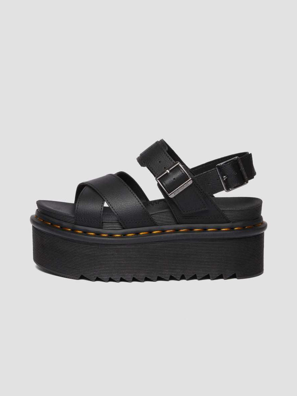 DR. MARTENS Sandali con Suola Platform Voss Quad Nero Offerta settimanale