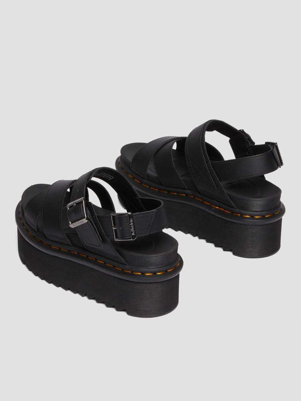 DR. MARTENS Sandali con Suola Platform Voss Quad Nero Offerta settimanale