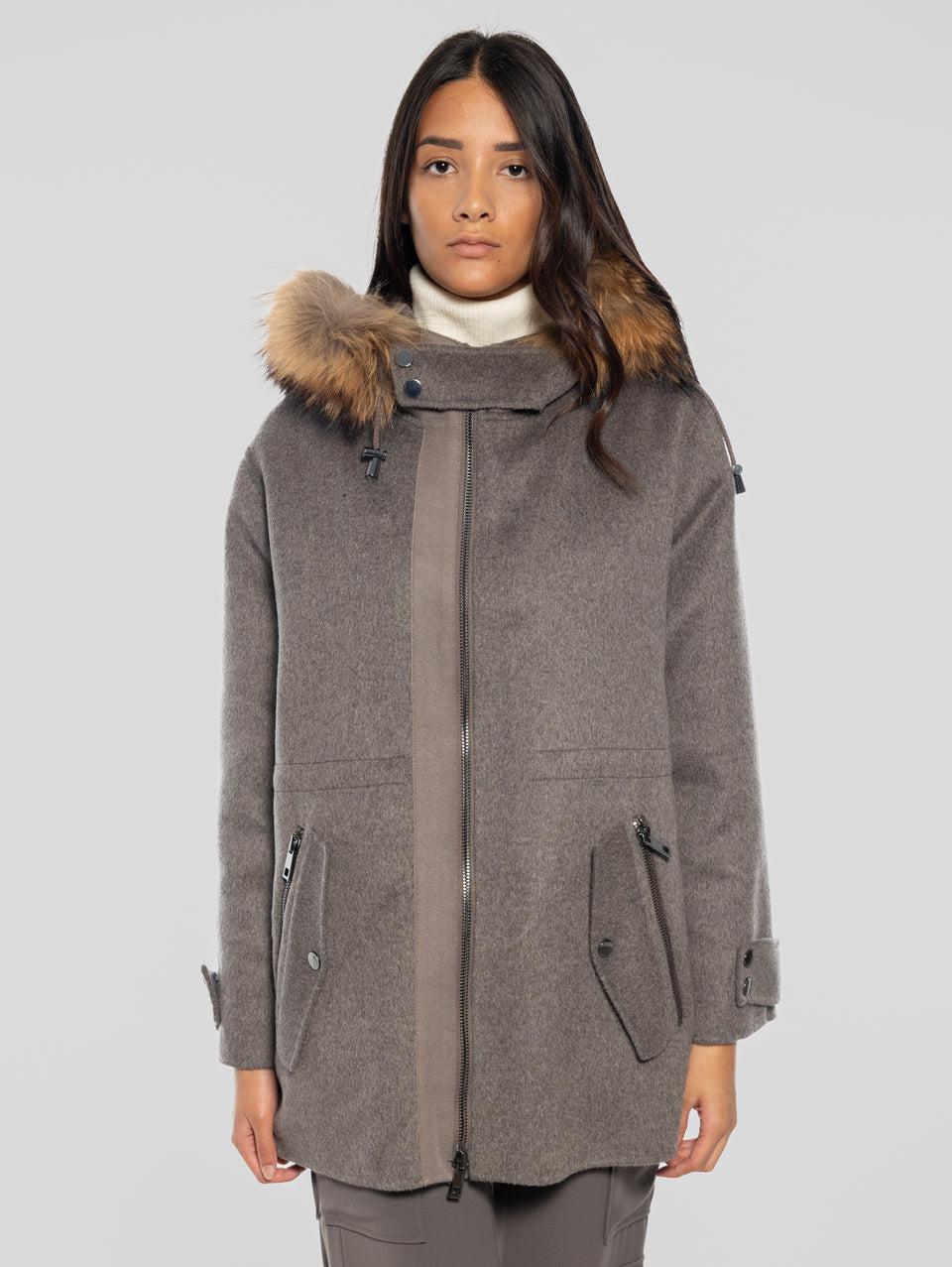 P.A.R.O.S.H. Cappotto con Cappuccio in Double di Lana Marrone In vendita