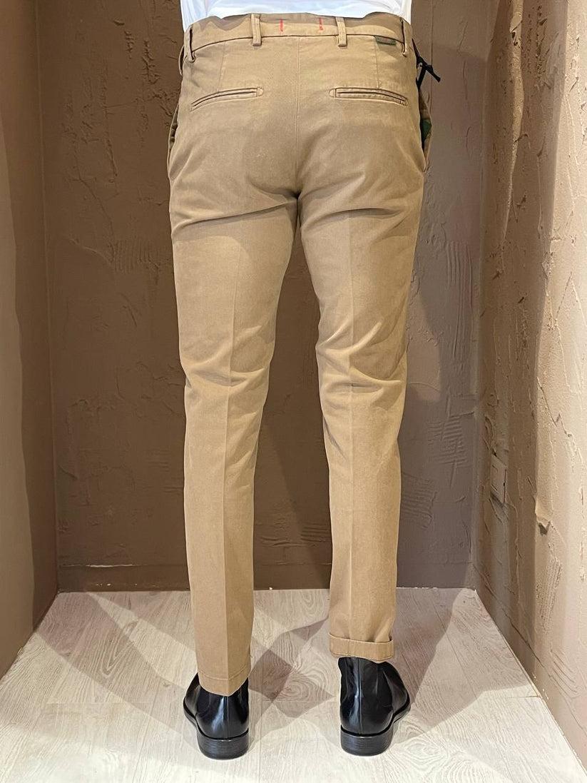 Underground Couture Chino Fango Nuovo