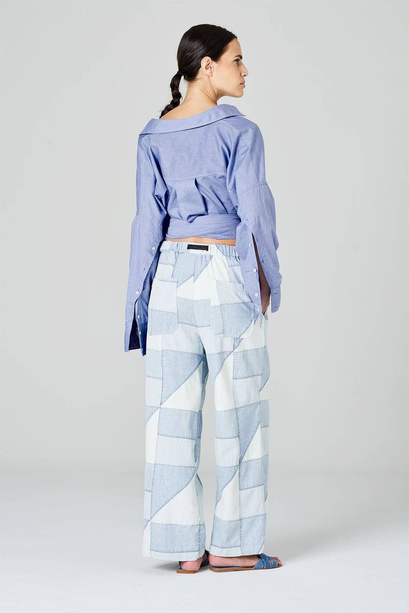 White sand Pantaloni cropped in tessuto patchwork in denim Vendita Economica