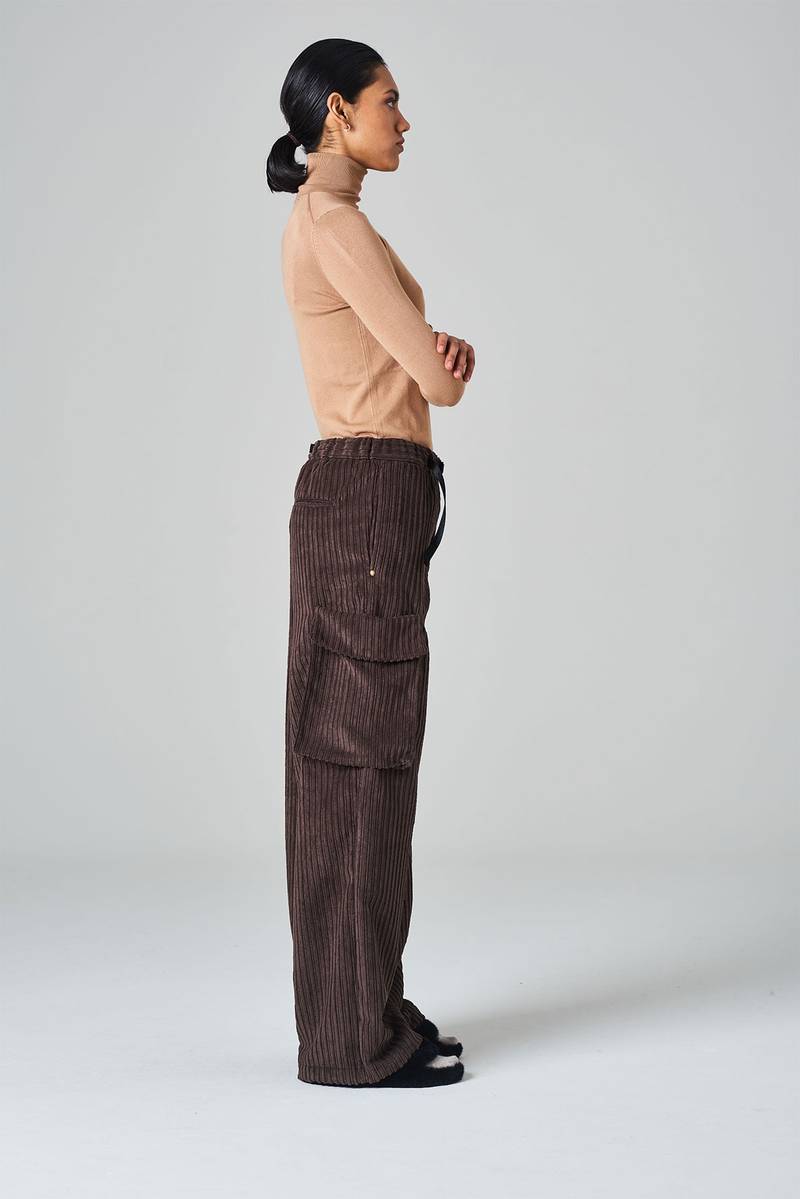 White sand Pantalone tasconato in velluto a coste Offerta speciale