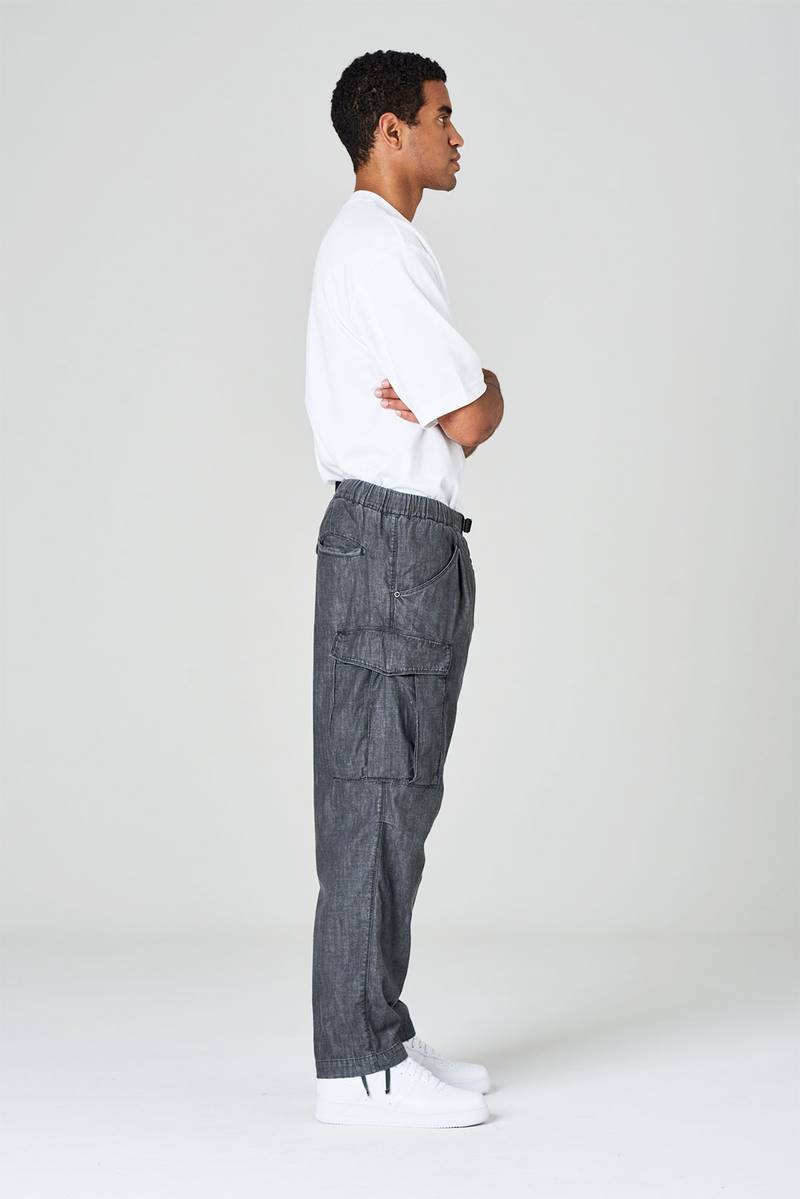 White sand Pantaloni cargo con gamba dritta in denim di cotone Ultimo giorno