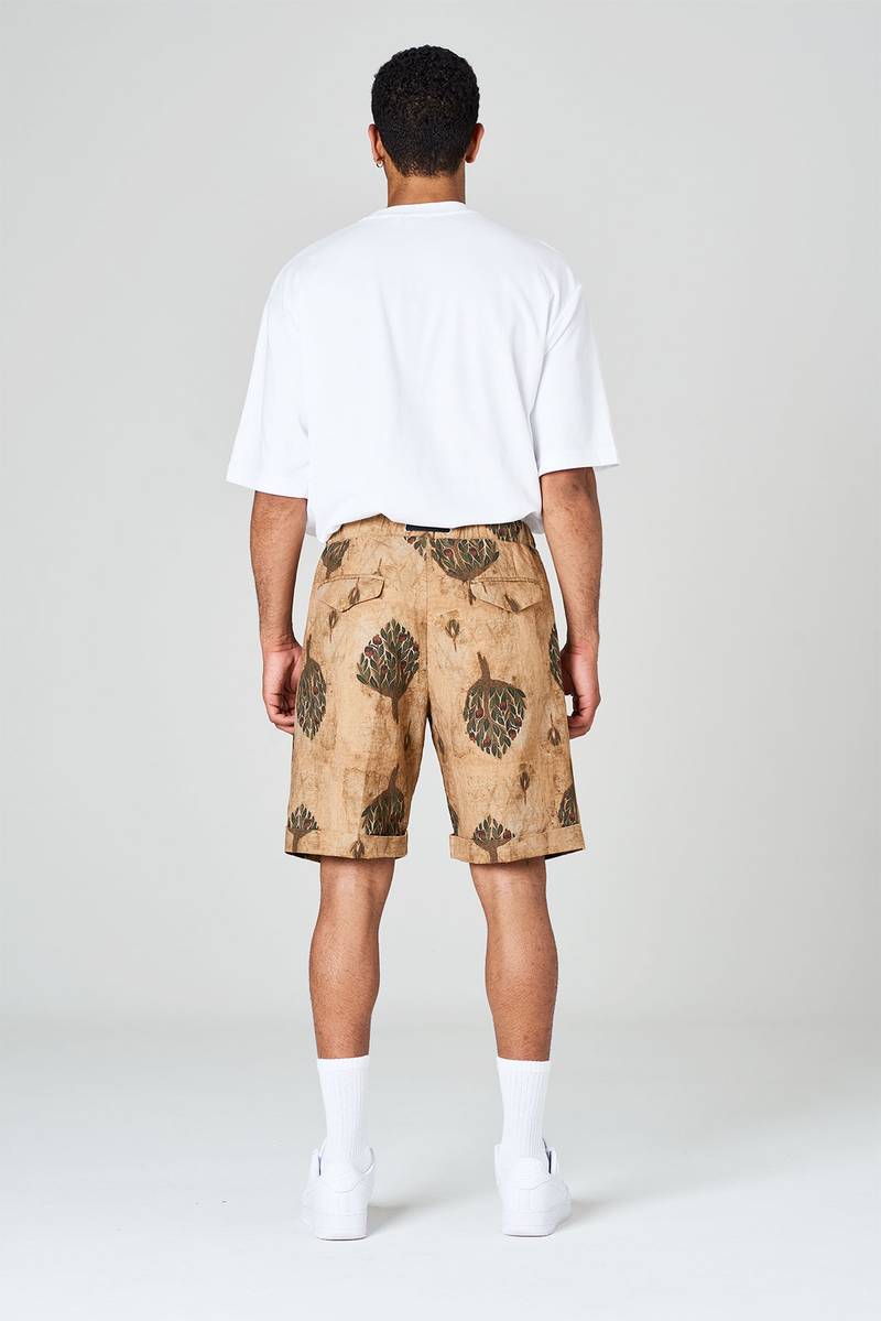 White sand Pantaloni corti in misto lino-cotone stampato con pinces e risvolto Black Friday Prezzi