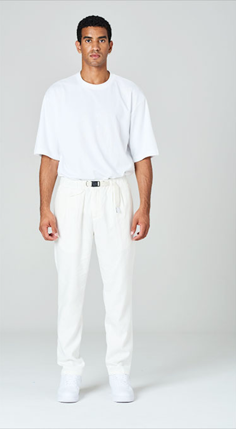White sand Pantaloni regular fit con doppia pince Italy