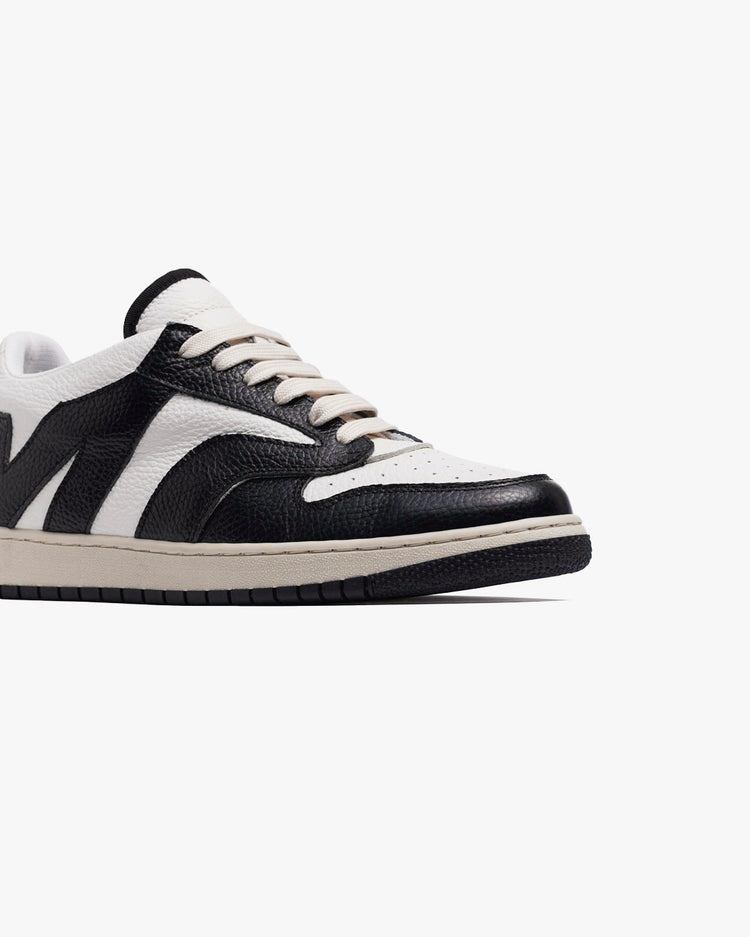 Why not brand Scarpa in pelle con scritta not sul retro Only for today