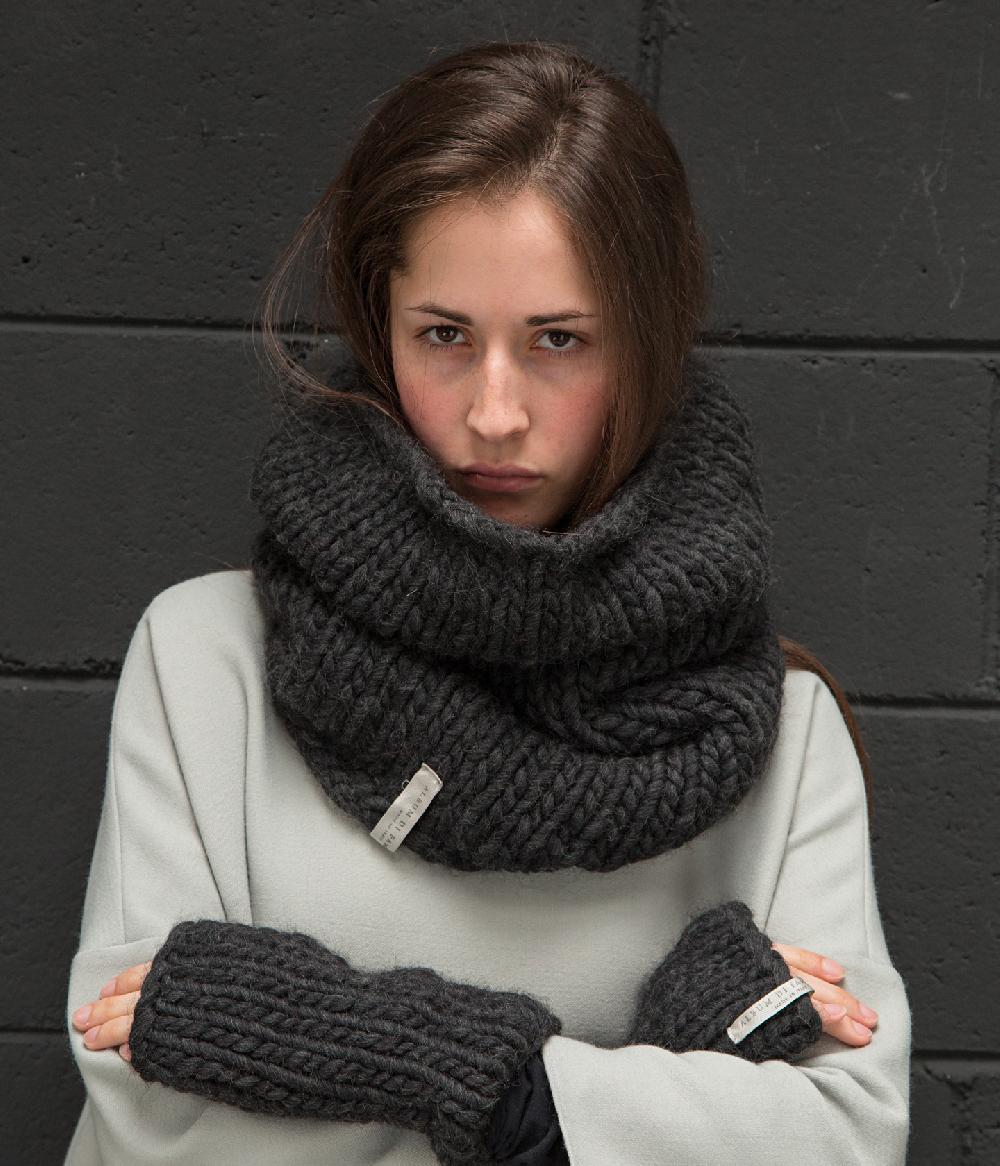Album Di Famiglia art. 17W#94_16 HK NECK WARMER Acquista Ora