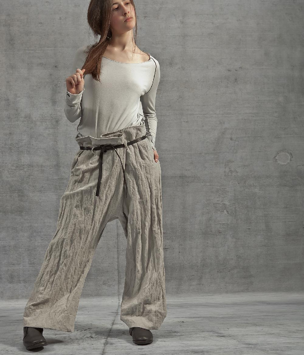 Album Di Famiglia art. 14W23_92 PANTALONE OVER VELLUTO Solo un giorno rimasto