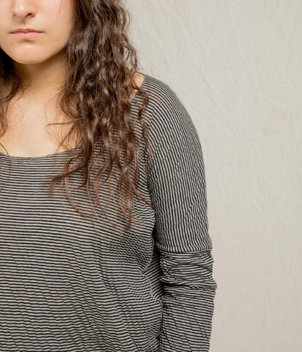Album Di Famiglia art. 21SUP#40_165 STRIPED OVERSIZED JUMPER T Grande vendita