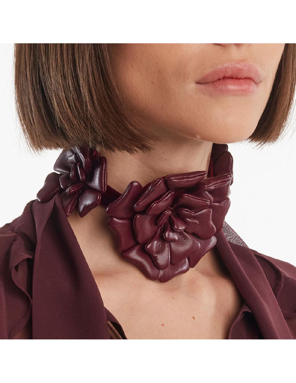Angelo marani CHOKER C/FIORE IN ECOPELLE Vendite stagionali